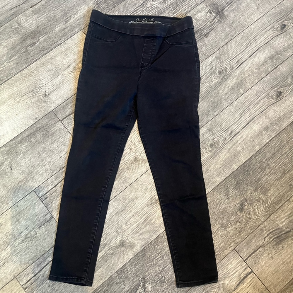 Gloria Vanderbilt Women's Slimming Size 12 Straight Leg Skinny Jeans Jeggings‎